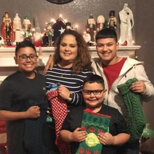 Meet your Posher, Laura